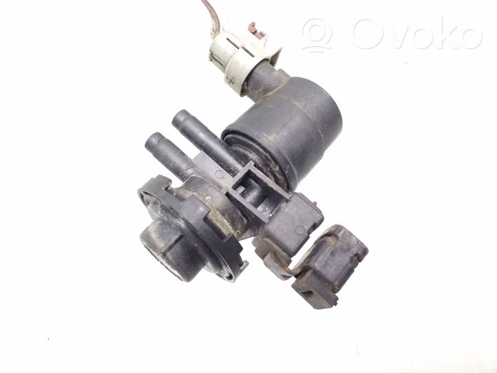 Dodge Caravan Turboahtimen magneettiventtiili 04669475AB