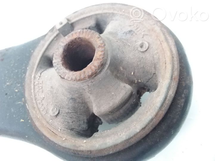 Toyota Corolla E120 E130 Fourchette, bras de suspension inférieur avant 