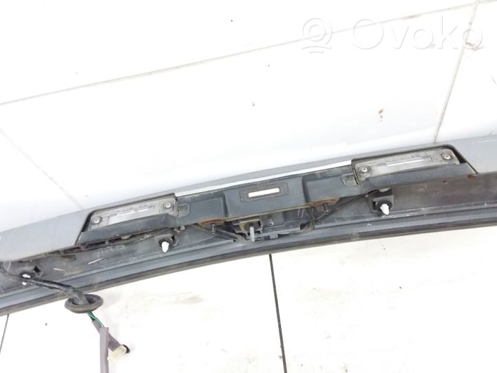 Subaru Forester SH Отделка номерного знака 12407