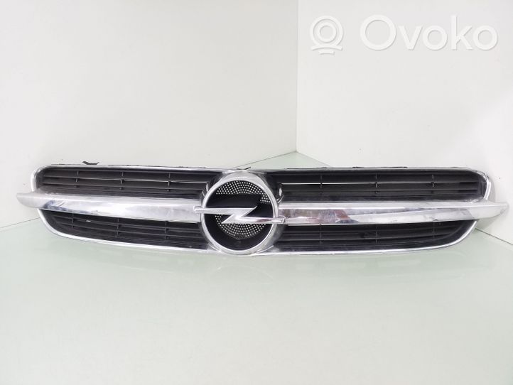 Opel Signum Atrapa chłodnicy / Grill 13106811