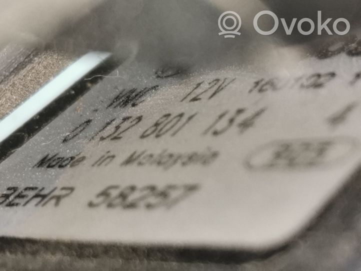 Opel Astra G Lämmittimen puhallin 04322