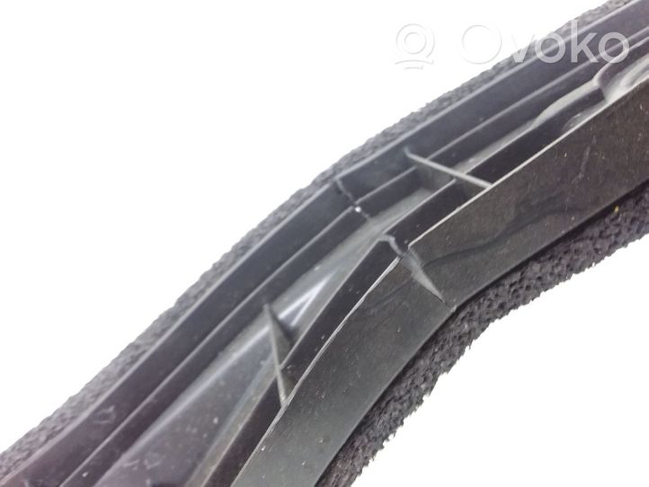 Toyota RAV 4 (XA40) Supporto/guarnizione in poliuretano espanso del parafango 5382842070