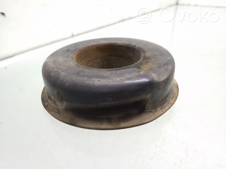 BMW 1 E81 E87 Rear coil spring rubber mount 6764419