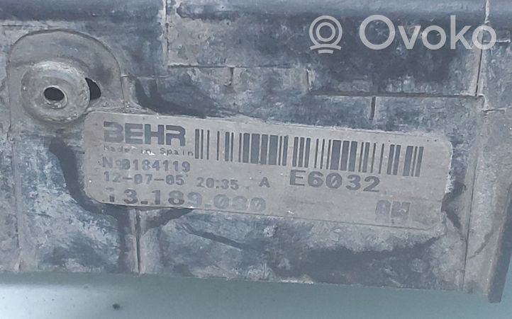 Opel Combo C Jäähdyttimen lauhdutin (A/C) 13189080
