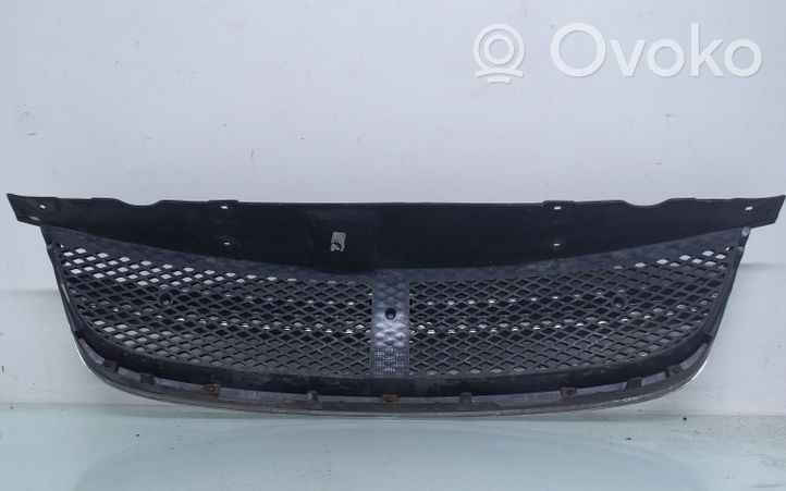 Chevrolet Nubira Maskownica / Grill / Atrapa górna chłodnicy 96547250