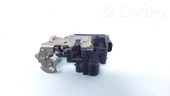 Chevrolet Nubira Front door lock 