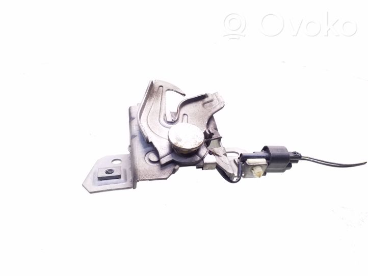 Volvo C30 Engine bonnet/hood lock/catch 30716530