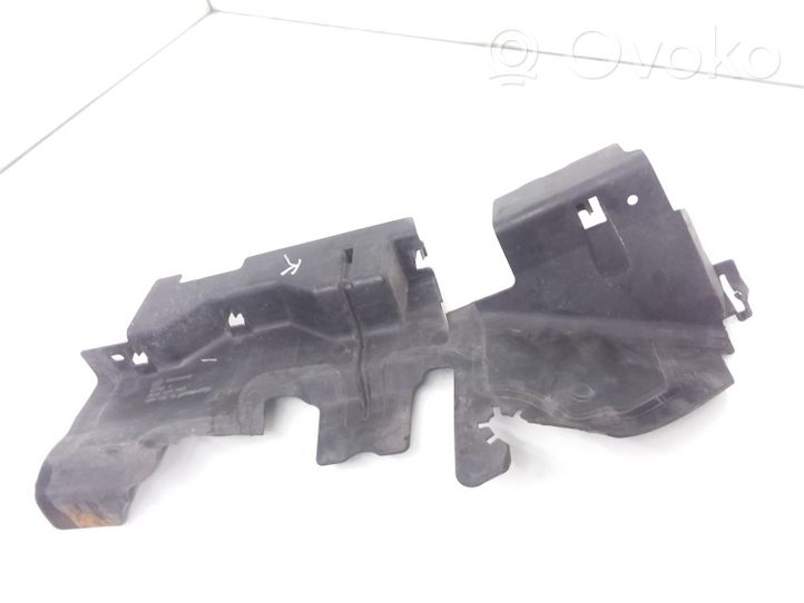 Volkswagen PASSAT B6 Pannello laterale di supporto del radiatore 3C0121283