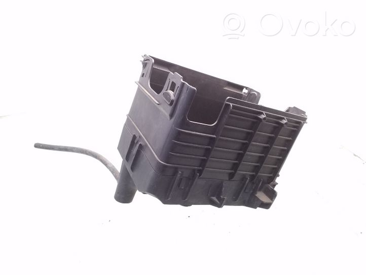 Skoda Fabia Mk1 (6Y) Vassoio batteria 6Q0915331