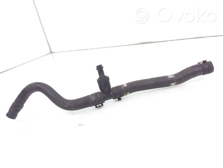 Skoda Rapid (NH) Tuyau d'alimentation conduite de carburant 03L919824D