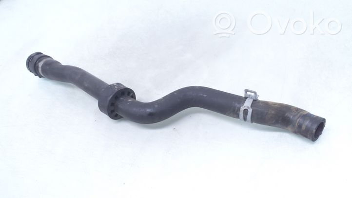 BMW 5 E60 E61 Tubo flessibile del liquido di raffreddamento del motore 6912735