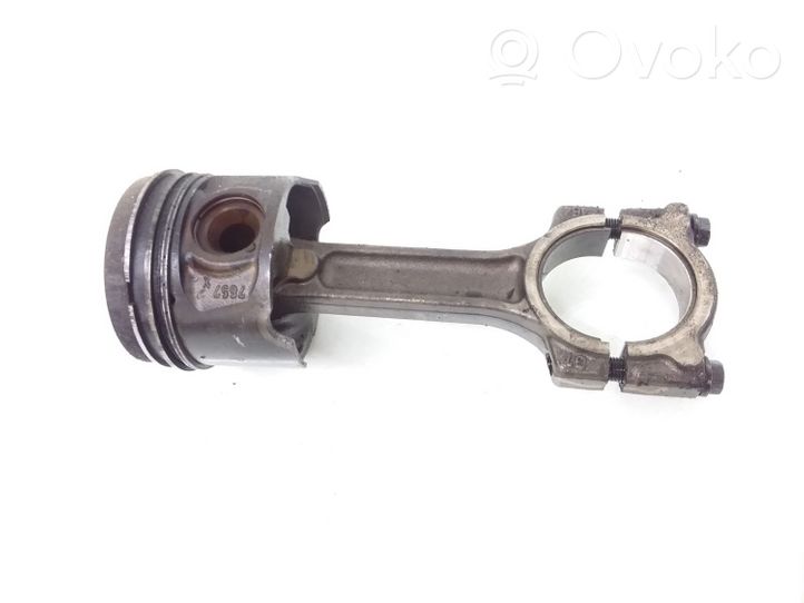 Renault Scenic II -  Grand scenic II Piston with connecting rod 7657