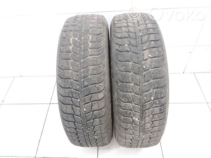 Mercedes-Benz A W169 R15 winter/snow tires with studs 18565R1592TXL