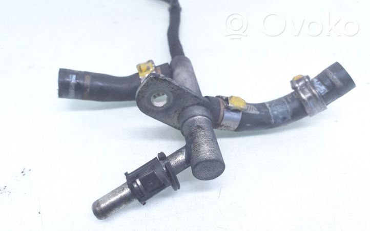 Opel Astra H Fuel return line/hose 