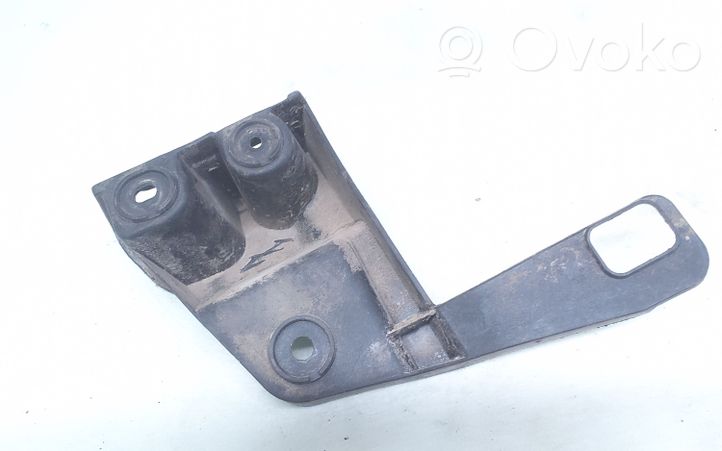 BMW X3 E83 Staffa angolare del supporto di montaggio del paraurti 3400956