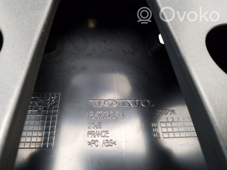 Volvo V50 Ilmastointi-/lämmityslaitteen säätimen kehys 8623064