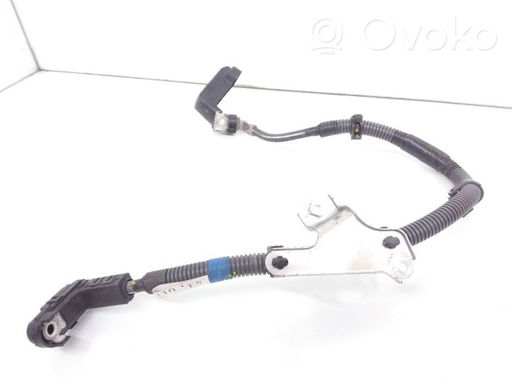 Toyota RAV 4 (XA40) Otros cableados 8212242110