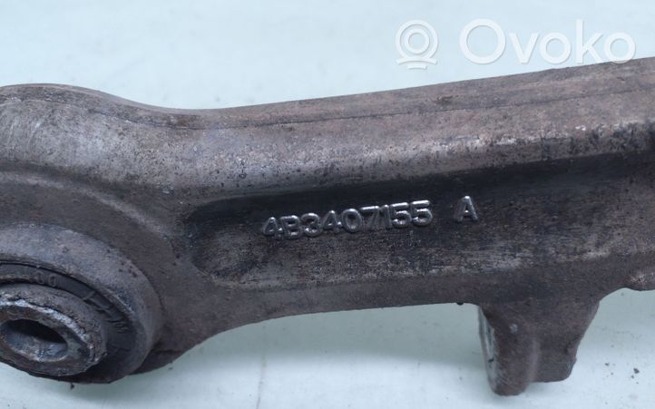 Volkswagen PASSAT B5.5 Braccio di controllo sospensione anteriore inferiore/braccio oscillante 4B3407155A