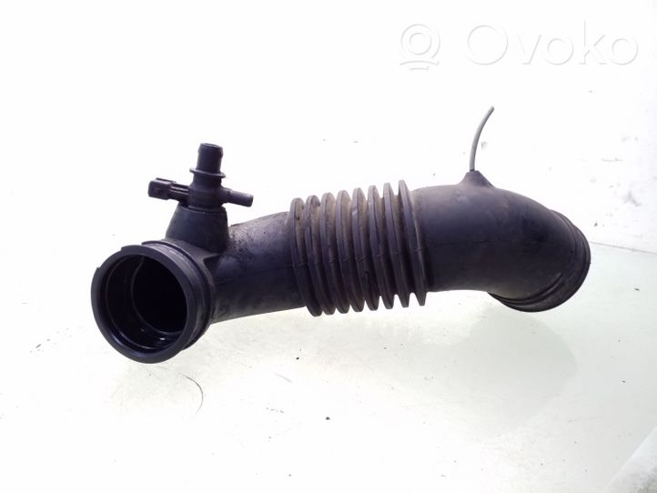 Volvo S70  V70  V70 XC Tube d'admission d'air 9183897