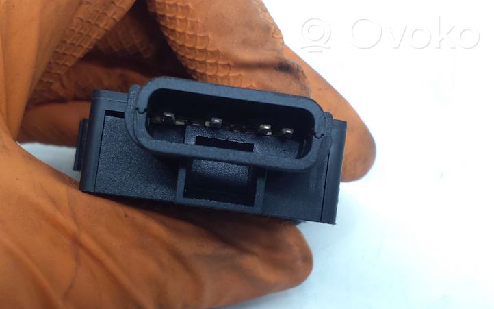 Mercedes-Benz ML W163 Interruptor de control de altura del faro delantero A1638200010