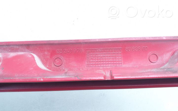 Opel Astra G Takaluukun koristelista 93240976