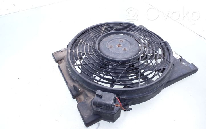 Opel Astra G Ventilatore di raffreddamento elettrico del radiatore 0130303247