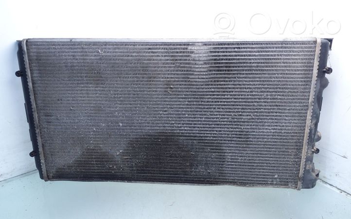 Renault Master II Radiateur de refroidissement 865691P