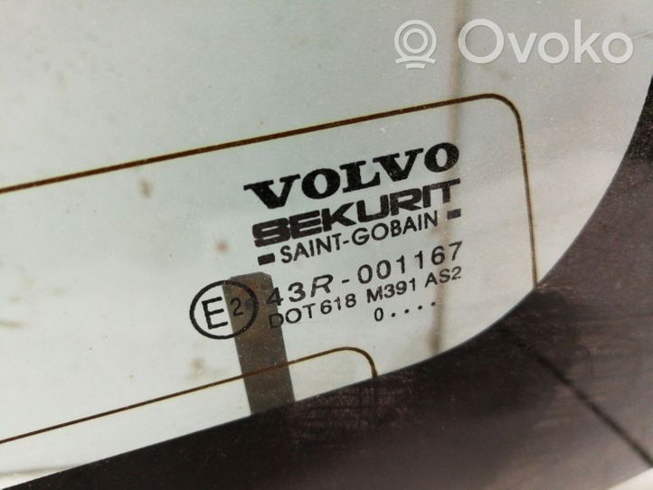 Volvo S40, V40 Rear windscreen/windshield window AS2