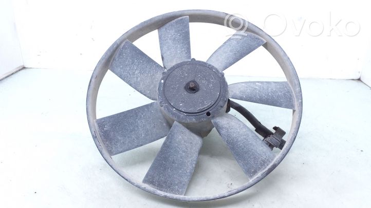 Volkswagen PASSAT B4 Ventilatore di raffreddamento elettrico del radiatore 1H0959455B