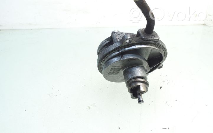 Mercedes-Benz Vaneo W414 Alipainepumppu A6682300165