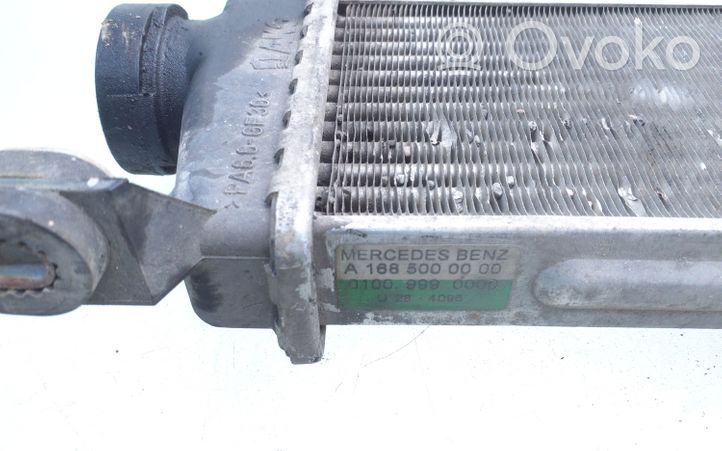 Mercedes-Benz Vaneo W414 Intercooler radiator A1685000000