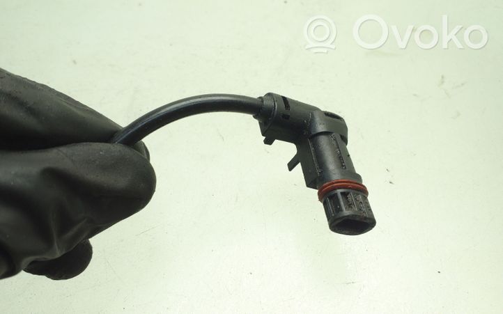 Mercedes-Benz Vaneo W414 Brake pads wear sensor 2105407781