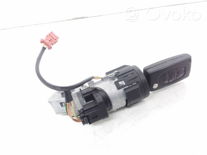 Peugeot Partner Ignition lock N0502455