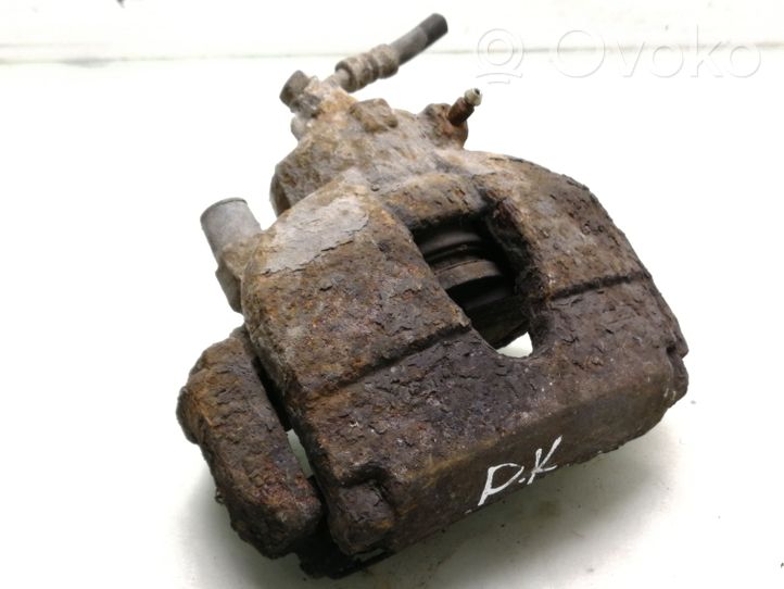 Toyota Avensis T220 Caliper de freno delantero 