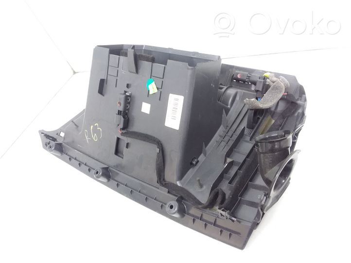 Volvo V50 Glove box set 8626141