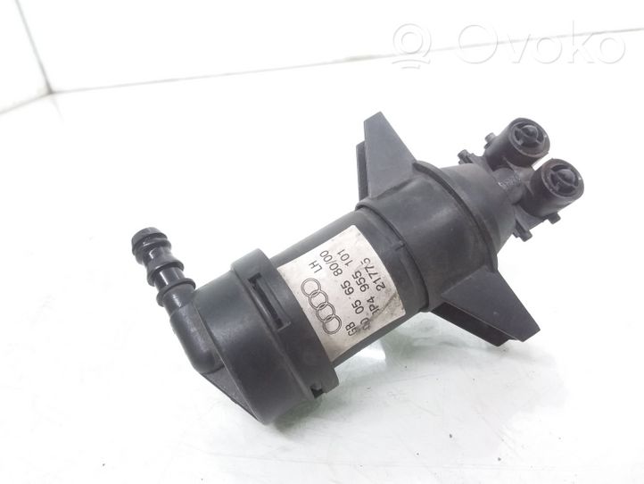 Audi A3 S3 A3 Sportback 8P Ugello a spruzzo lavavetri per faro 8P4955101