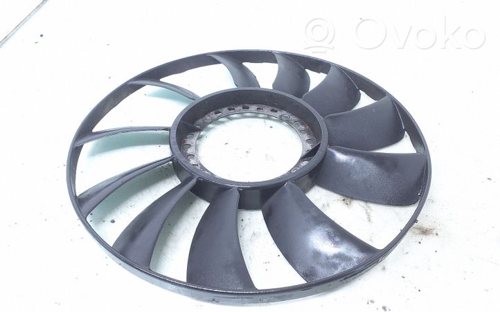 Audi A4 S4 B5 8D Hélice moteur ventilateur NR058121301B