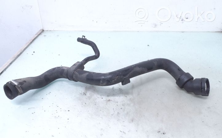 Audi A4 S4 B5 8D Engine coolant pipe/hose 8D0121101J