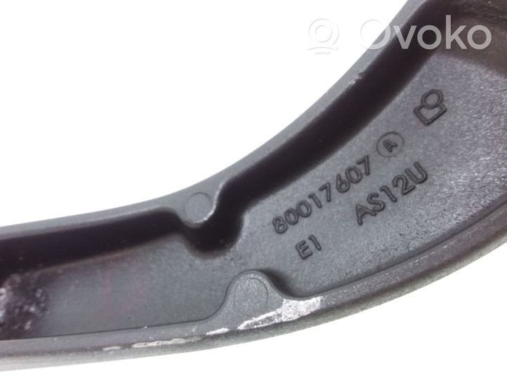 Nissan Qashqai Priekinio stiklo valytuvų kojelė 80017607