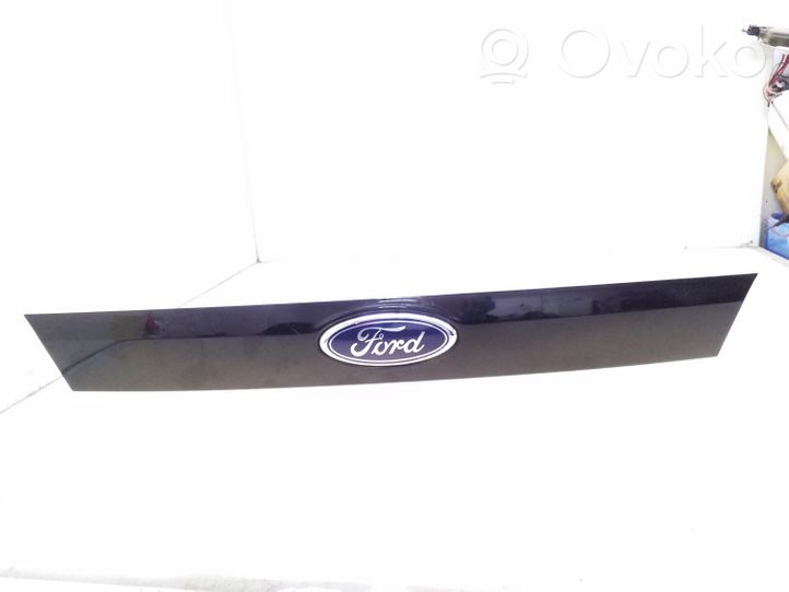 Ford Mondeo MK IV Rivestimento portellone 7S71402B34A