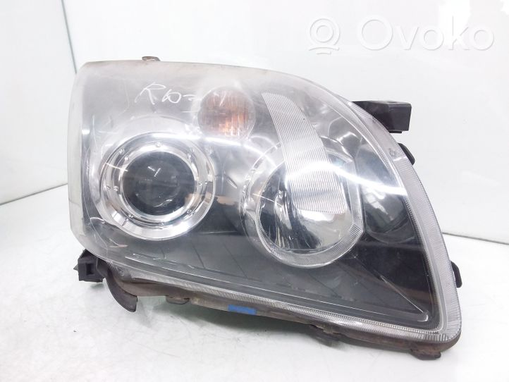 Toyota Avensis T250 Faro/fanale 8596724011