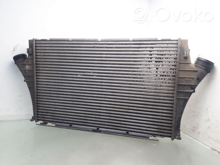 Opel Vectra C Chłodnica powietrza doładowującego / Intercooler 13183782