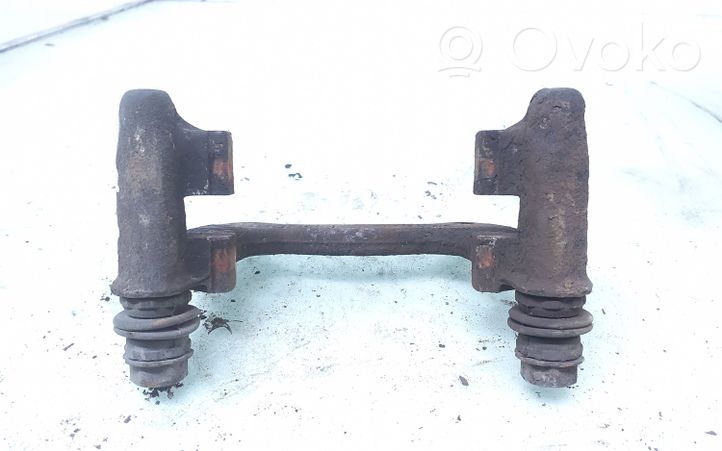 Audi A4 S4 B7 8E 8H Supporto della pinza del freno posteriore 