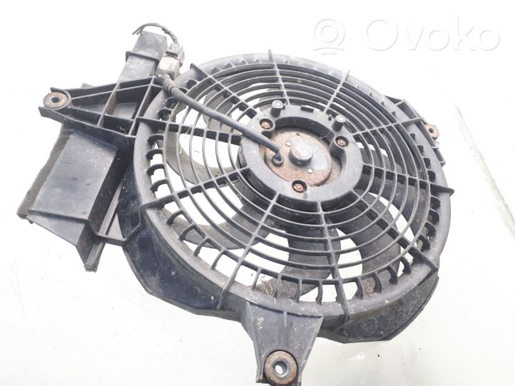 Hyundai Santa Fe Ventilateur de refroidissement de radiateur électrique 9773026