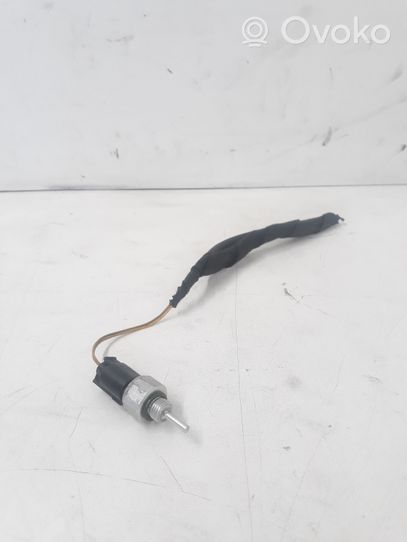 Mercedes-Benz S W220 Sensor 2108300072