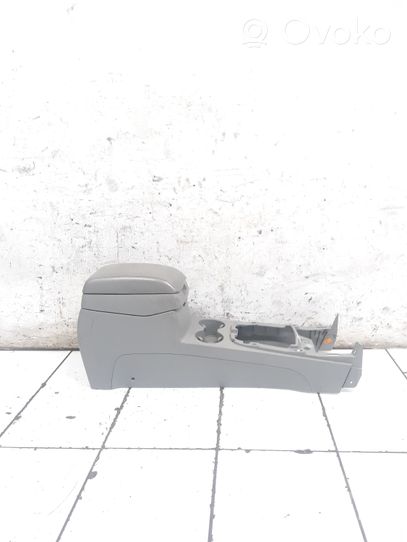 Hyundai Santa Fe Center console 846812B000