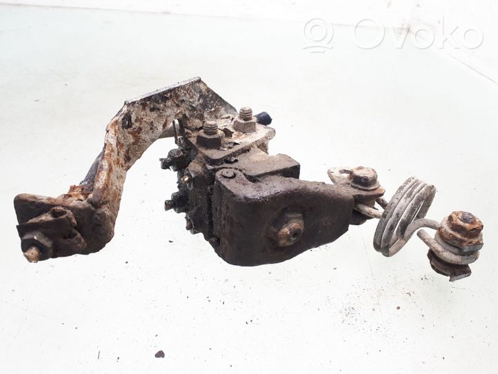 Audi 80 90 S2 B4 Répartiteur de frein limiteur de pression 1H0612151