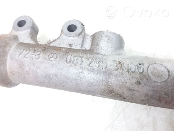 Mercedes-Benz E W124 Główny cylinder sprzęgła 0012953106