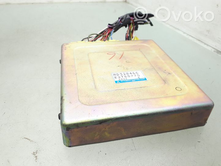 Mitsubishi Colt Calculateur moteur ECU MD328466