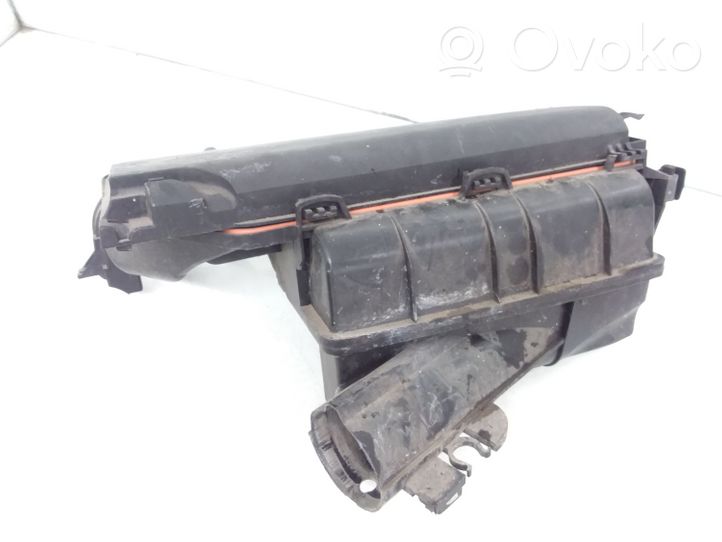 Peugeot 206 Boîtier de filtre à air 9641789580